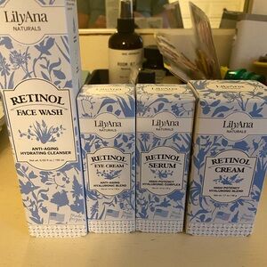 Lilyana retinol gift set, NWT